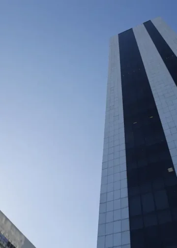Torre Oscar Niemeyer, no Rio de Janeiro, onde funciona a sede da Vale (Foto:
Fernando Frazão/Agência Brasil)