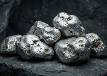 O metal 30 vezes mais raro que o ouro e estratégico para joias, carros e energia limpa