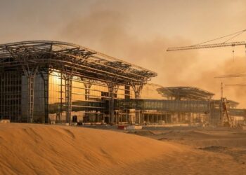 Considerado o projeto de infraestrutura mais ambicioso da atualidade, o novo aeroporto de Dubai (Al Maktoum International - DWC) está sendo expandido para redefinir a aviação global