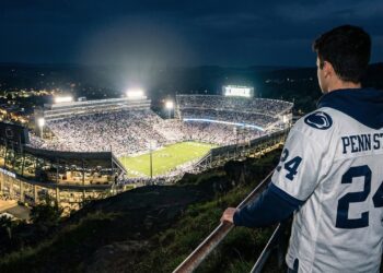 Com investimento de US$ 1 bilhão e estádio para 106 mil pessoas, a Penn State University virou a maior potência do esporte universitário nos EUA