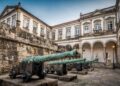Com seus 20 mil metros quadrados de área e datado de 1603, o museu no centro do Rio tornou-se o maior guardião da história e da cultura do Brasil