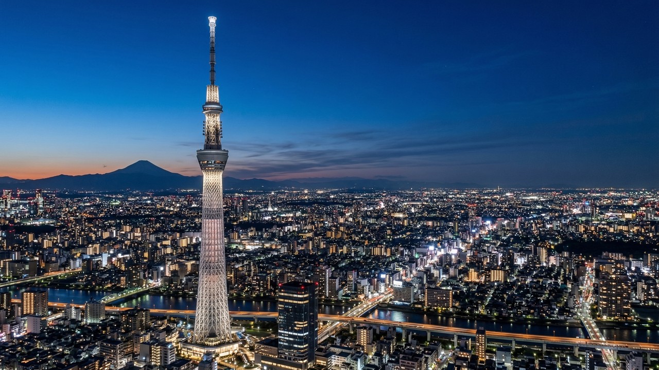 Com 634 metros de altura e tecnologia antissísmica, a torre de 2012 em Tóquio tornou-se a estrutura autoportante mais alta e tecnológica do mundo