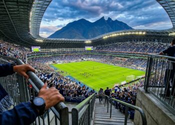 Com seu design de aço e capacidade para 51 mil torcedores, o estádio BBVA de 2015 tornou-se a arena mais moderna e luxuosa de todo o México