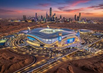 Com a construção de 11 novas arenas e um estádio a mais de 300 metros de altura, a Arábia Saudita projeta a Copa mais futurista de todos os tempos em 2034