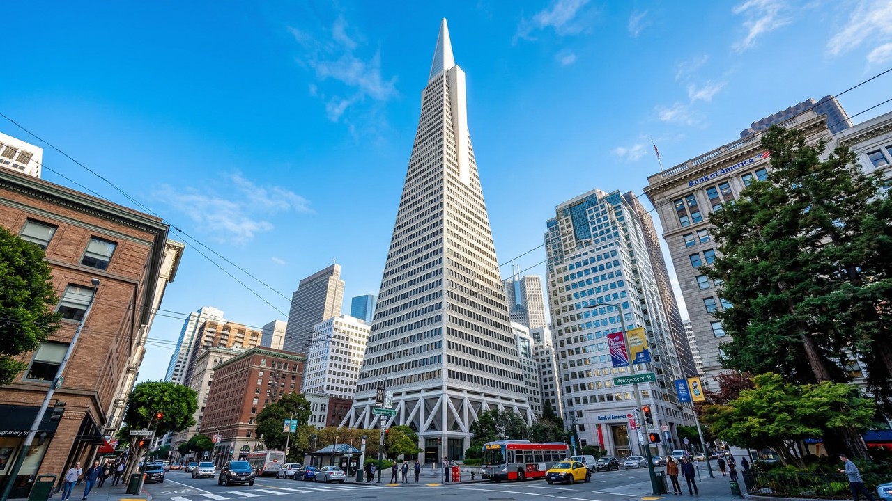 Com 260 metros de altura e formato piramidal, a Transamerica Pyramid, de 1972, virou o arranha-céu mais icônico do horizonte de São Francisco