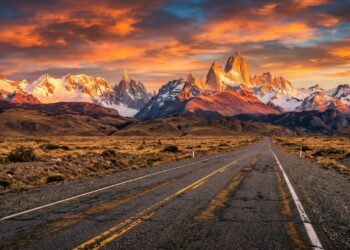 Rodovia na Argentina ganha fama por seus 5.194 km de extensão, pois o trajeto paralelo aos Andes cruza 11 províncias de norte a sul do país
