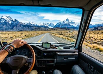 Rodovia na Argentina ganha fama por seus 5.194 km, pois o trajeto cruza 27 montanhas e une o país de norte a sul paralela aos Andes