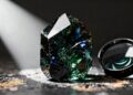 Esqueça o diamante, pois esta gema negra do Sri Lanka vale US$ 18 mil por quilate, sendo a obra-prima mais rara da geologia mundial