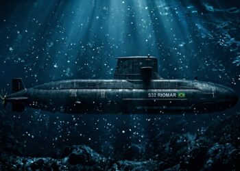 O submarino que fica semanas no fundo do mar sem subir para respirar