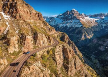 Rodovia no Colorado ganha fama por seus picos de 3.300 metros, pois o trajeto de 370 km serpenteia as montanhas de San Juan e virou a rota mais bela dos EUA