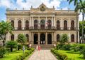 Com um acervo de mais de 5.000 peças e sediado em um palácio de 1879, o Museu de Arte da Bahia tornou-se o mais antigo e prestigiado do estado