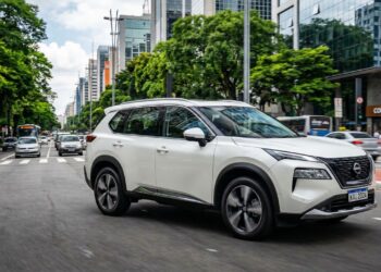 Com consumo de 16 km por litro e porta-malas de 432 litros, o novo SUV da famosa marca japonesa virou a maior referência em eficiência e economia urbana no mercado de 2026