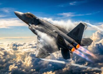 O caça de quinta geração que consegue fazer manobras impossíveis no ar e desafia as leis da aerodinâmica