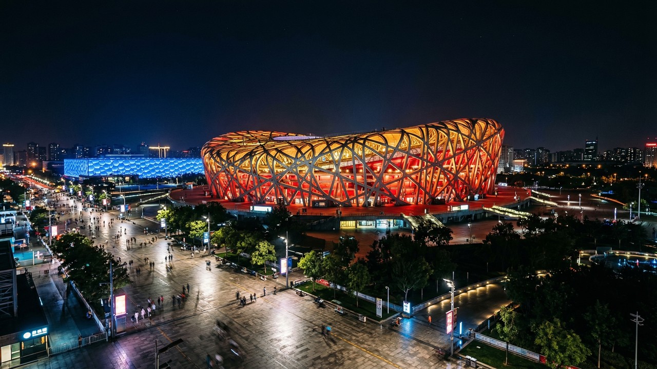 Com 42 mil toneladas de aço entrelaçado e 91 mil assentos, o estádio chinês de 2008 tornou-se o maior ícone da arquitetura contemporânea mundial