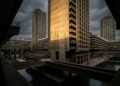 Com sua arquitetura brutalista de concreto aparente de 1982, o complexo londrino virou o maior centro de artes e cultura de toda a Europa