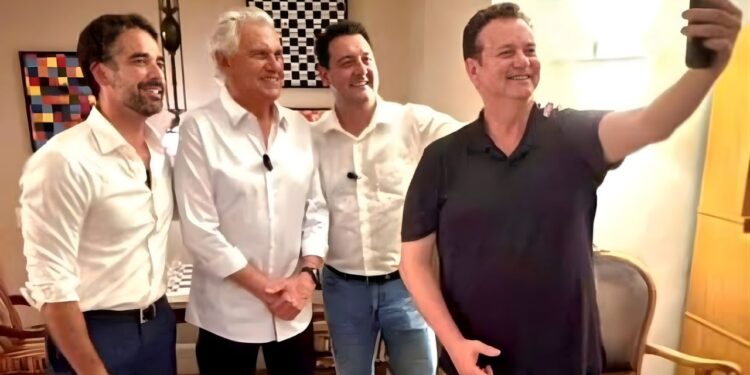 EDUARDO LEITE ANUNCIA PRE CANDIDATURA