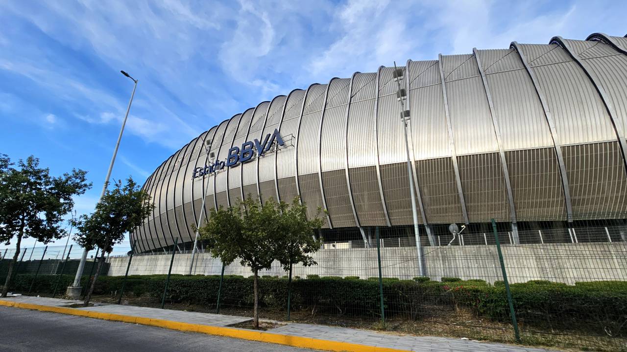 Com seu design de aço e capacidade para 51 mil torcedores, o estádio BBVA de 2015 tornou-se a arena mais moderna e luxuosa de todo o México