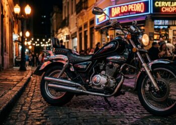 Com um bagageiro de 482 litros e espaço interno que supera modelos de luxo, o robusto sedan da montadora japonesa virou o queridinho dos seminovos por cerca de 58 mil reais