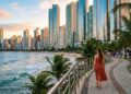 4ª melhor qualidade de vida do Brasil e mais de 24 torres acima de 150 metros: a Dubai brasileira onde 57% da população mora de frente para o mar