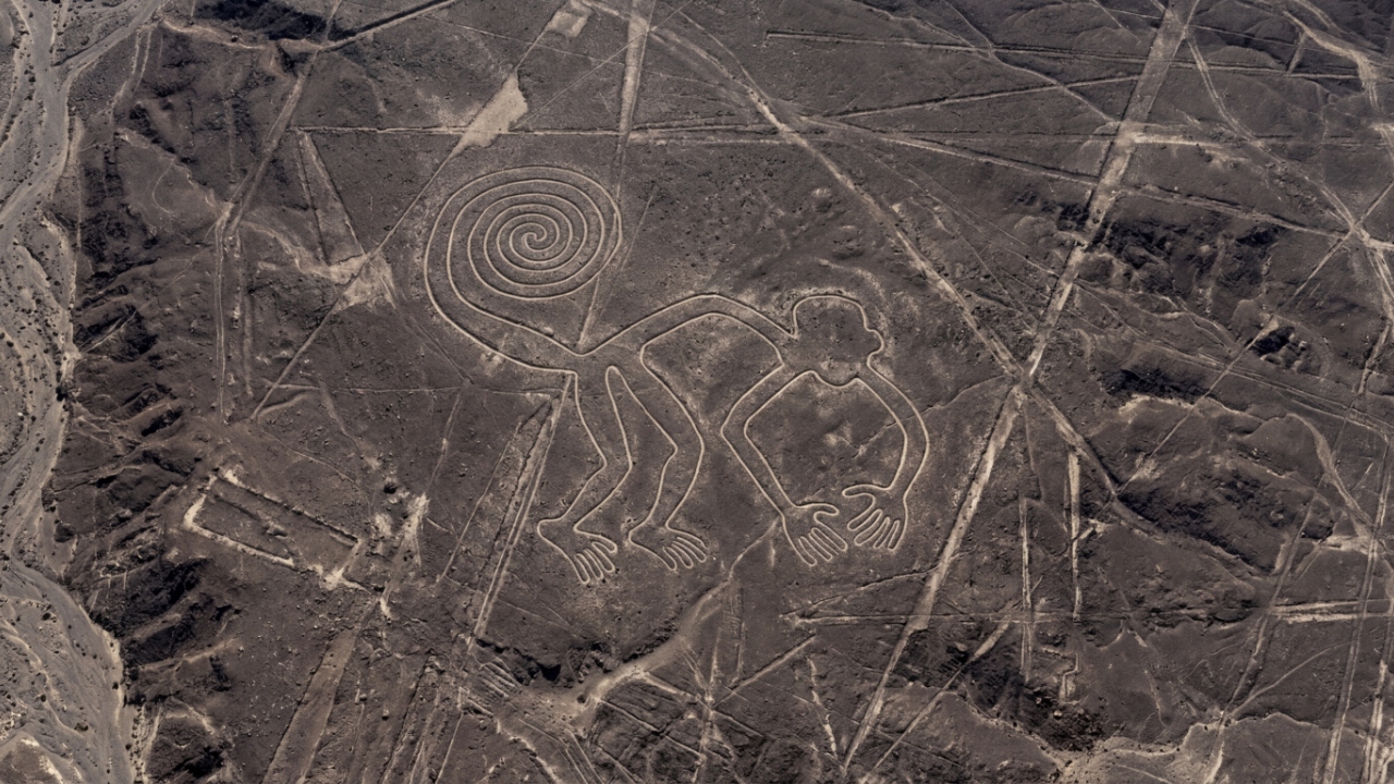 Desenhando figuras geométricas de até 370 metros de comprimento, a misteriosa civilização sul-americana marcou um deserto de mil quilômetros quadrados há cerca de 2 mil anos