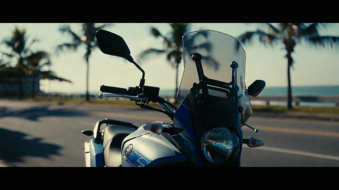 Devorando mais de 400 quilómetros com um único depósito de 16 litros, a lendária moto aventureira do Japão domina as estradas de terra exigindo apenas 18 mil reais