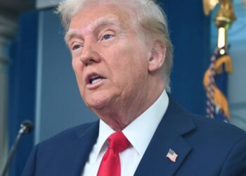 Trump fala sobre os desdobramentos do conflito no Irã