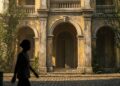 Numa viela do distrito de Tân Bình, em Cidade de Ho Chi Minh, existe uma mansão de 100 anos que a maioria dos moradores da cidade nunca viu