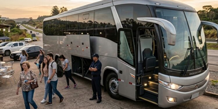 Presente em diversas frotas da América Latina, o Mercedes-Benz O 500 R equipa ônibus rodoviários de turismo e linhas interestaduais