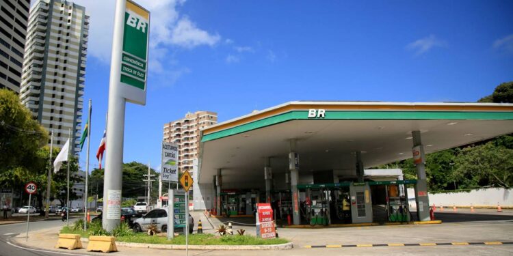 posto combustível