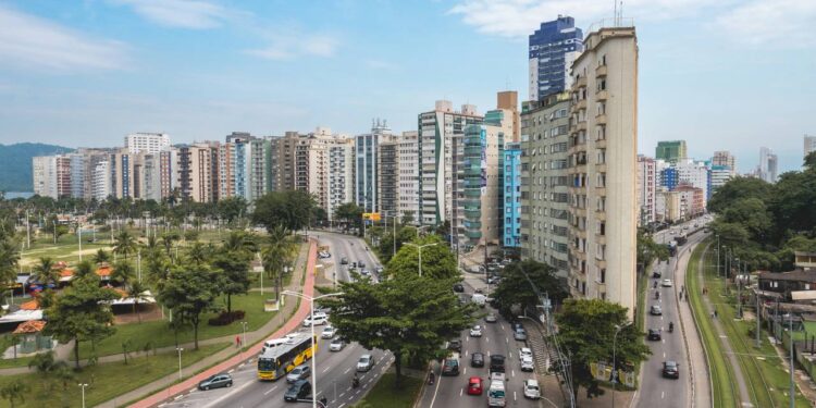 São Vicente, São Paulo - a cidade mais velha do Brasil // Créditos: depositphotos.com / SonnyVermeer91