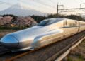 Não é cena de ficção: o ALFA-X é o protótipo de próxima geração do Shinkansen japonês, e cada detalhe do seu design resolve um problema real de física