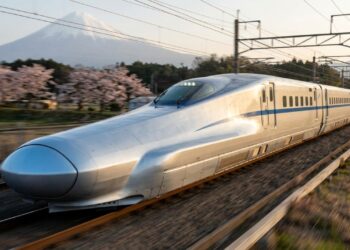 Não é cena de ficção: o ALFA-X é o protótipo de próxima geração do Shinkansen japonês, e cada detalhe do seu design resolve um problema real de física