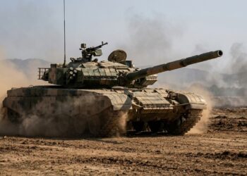 O tanque chinês Type 96 com canhão de 125 mm e carregamento automático representa o salto tecnológico das forças blindadas terrestres da Ásia