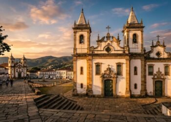 Com projeto de Aleijadinho e pinturas de Mestre Ataíde, a igreja de 1762 em Mariana virou o maior tesouro do estilo rococó mineiro