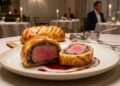 Com 200°C de forno e lombo selado, o guia do Beef Wellington do Gordon Ramsay surge como a técnica definitiva da carne mais icônica da gastronomia