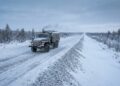 Com 2.032 km de extensão e temperaturas de -60°C, a rodovia de Kolyma surge como a estrada mais gelada e perigosa de todo o planeta