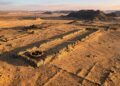 O deserto da Arábia Saudita estava escondendo uma civilização inteira que construiu monumentos gigantes antes dos faraós existirem
