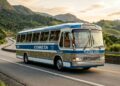 Antigo ônibus rodoviário da década de 1980 é restaurado com peças originais e fatura milhares de reais com o turismo nostálgico no Brasil