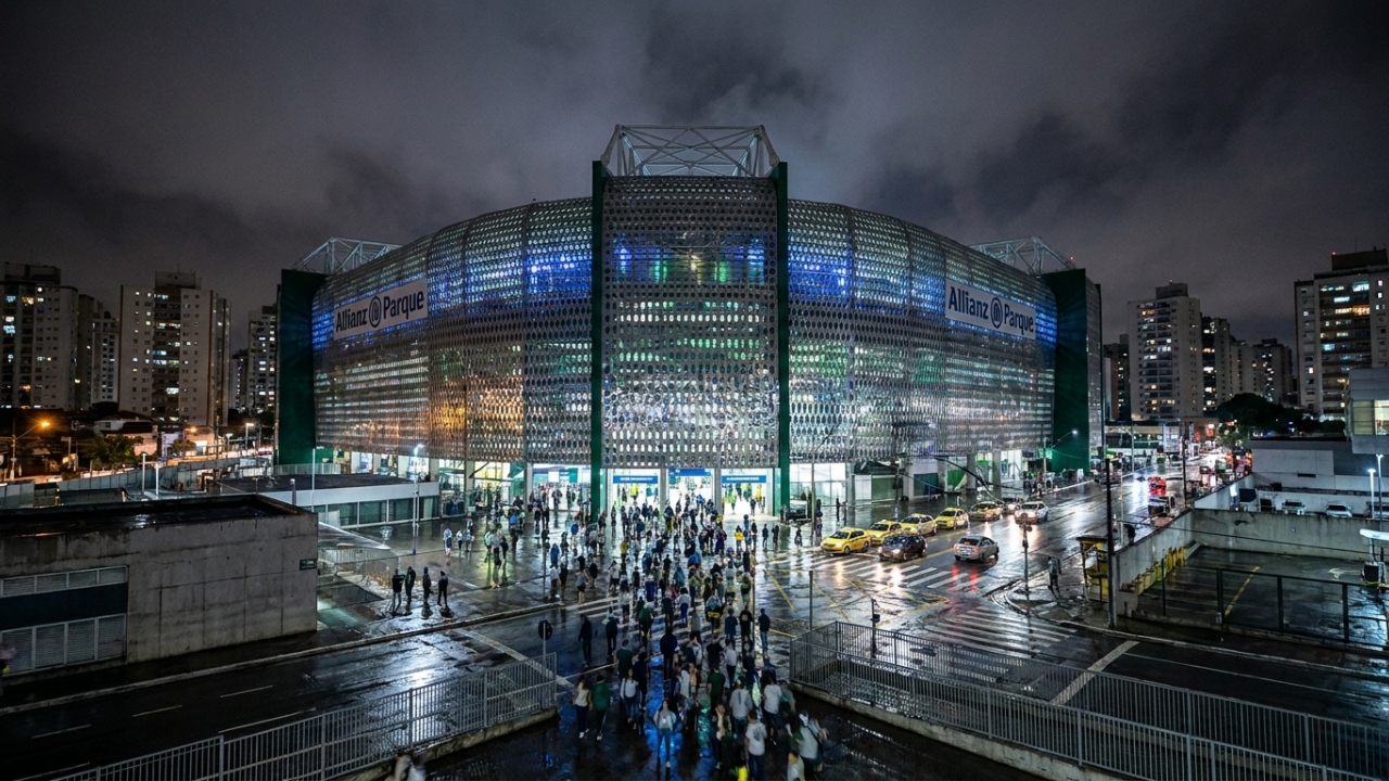 Com fachada de aço inox e 43 mil assentos modernos, a arena em São Paulo virou o palco mais tecnológico para shows e jogos do Brasil