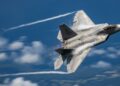 O caça da Lockheed Martin que registrou 20 vitórias para 1 em simulações e ainda não foi detectado nenhuma vez durante o combate