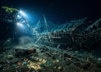 Galeão com 200 toneladas de ouro e esmeraldas a 600 metros de profundidade inicia resgate bilionário que recupera a história daquela civilização naval