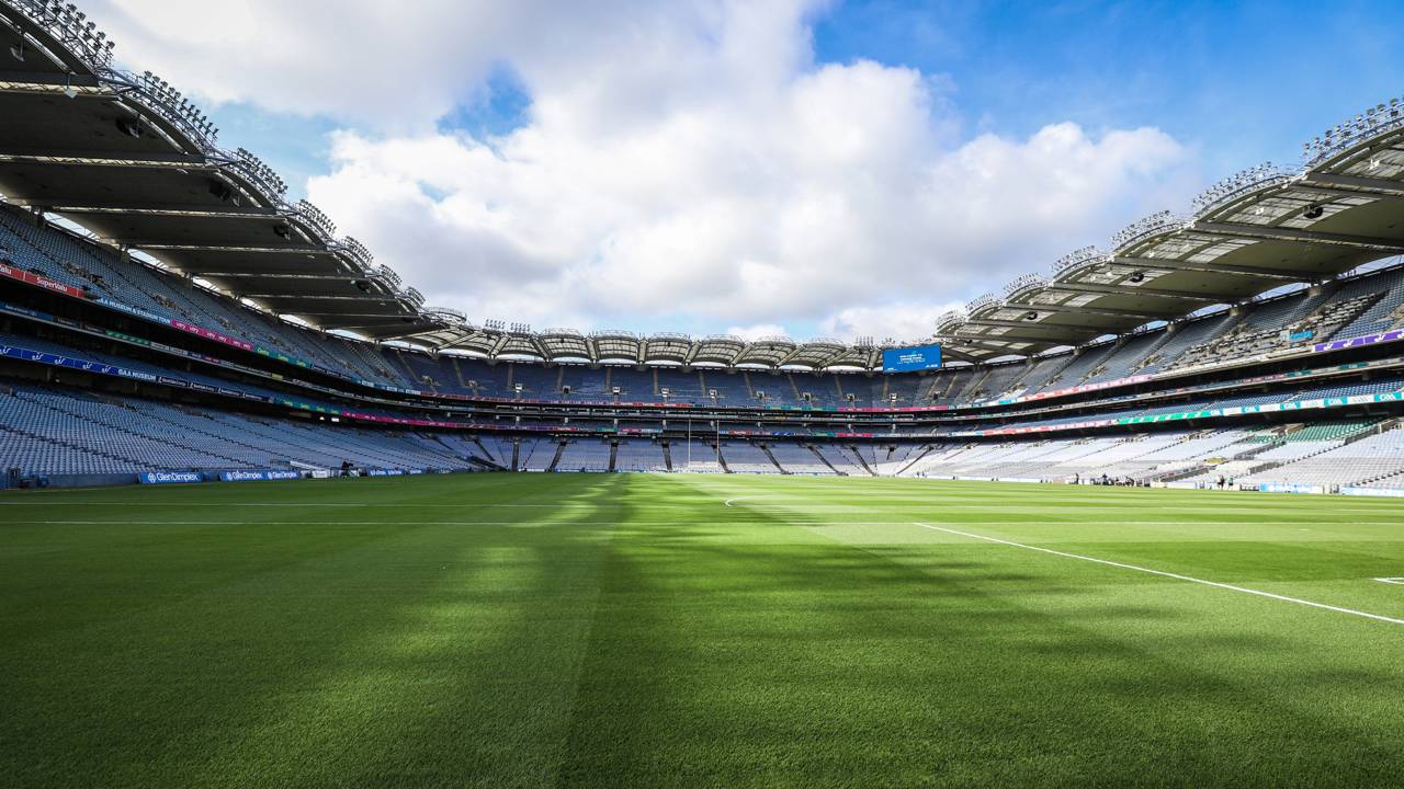 Sediando jogos gaélicos desde 1884, o estádio de 82.300 lugares é o templo máximo do esporte irlandês e um marco cultural em Dublin