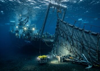 Proposta de cortina submarina para conter o derretimento glacial