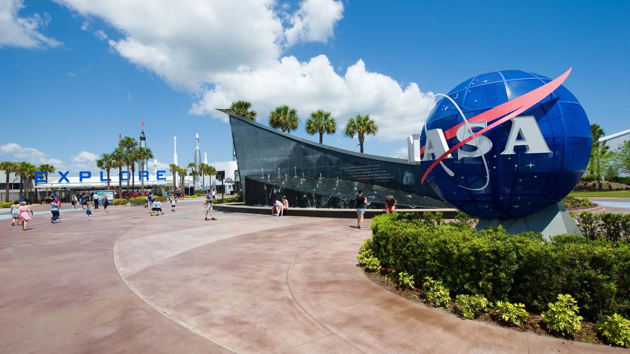 Com 160 metros de altura e volume para naves gigantes, a estrutura de 1966 em Cabo Canaveral é o berço de missões espaciais monumentais