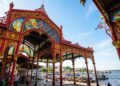 Com sua estrutura de ferro de 1883 e estilo Art Nouveau, o mercado amazonense tornou-se a maior joia histórica e o coração comercial de Manaus