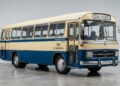 Avaliado em mais de 250 mil reais, o clássico ônibus monobloco dos anos 70 que foi totalmente restaurado virou a nova relíquia cobiçada por colecionadores de todo o país