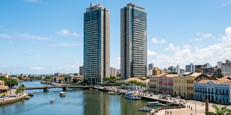 Com 41 andares e 134 metros de altura, as torres residenciais no Recife tornaram-se os edifícios mais altos e marcantes do litoral de Pernambuco