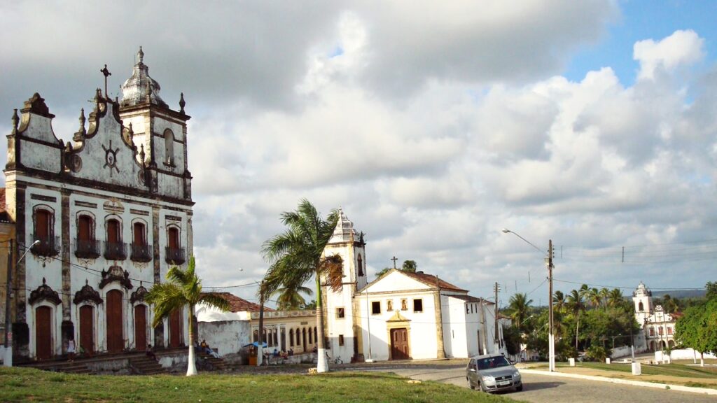 Fundada em 1535 a 27 km da capital: a 2ª vila mais antiga do Brasil guarda a igreja em funcionamento mais antiga do país