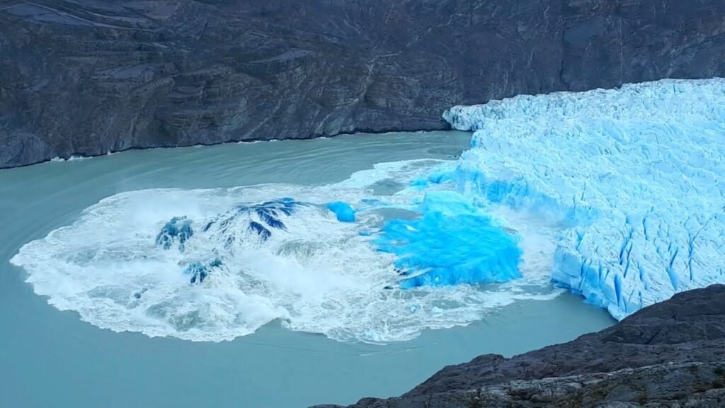 Colapso de gelo na Geleira Grey e mudanças climáticas