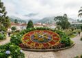 Com 3 metros de diâmetro e datado de 1972, o Relógio de Flores tornou-se o marco temporal mais visitado de Petrópolis